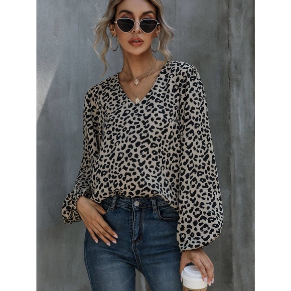 boho Leopard print V Neck Bishop long Sleeve Top - Picture 1 of 8